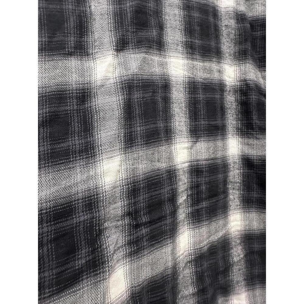 Levi's Black and White Plaid Button-Up Shirt - Picture 8 of 8